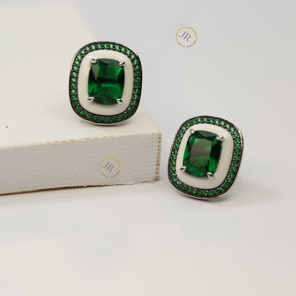 925 Sterling Silver Emerald CZ Stud Earrings · 1.6 cm · Elegant Green Jewelry